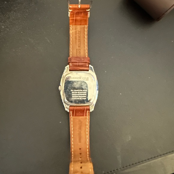 Kenneth Cole Watch - Picture 2 of 3